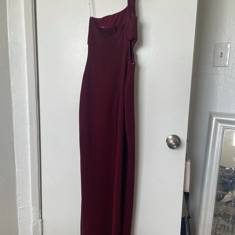 Lulus prom dress